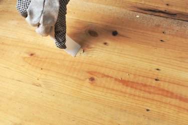 Wood Filler vs. Wood Putty: What's the Difference?