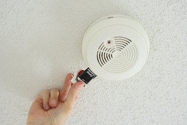 Why You Should Upgrade To A Hard-Wired Smoke Detector – Forbes Home