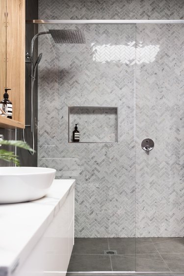 What Is the Difference Between a Marble & Cultured Marble Shower? | Hunker