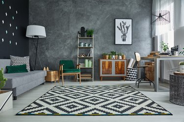 Grey room with pattern carpet