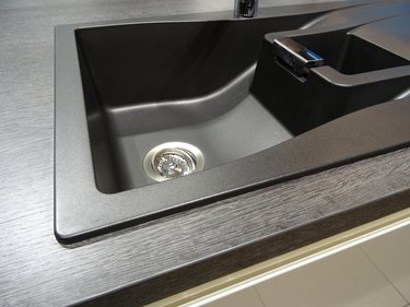 HOW TO CLEAN A CAST IRON SINK l CLEANING TIPS THAT HAVE WORKED FOR