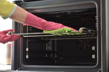 How to Organize Your Oven Racks for Better Cooking