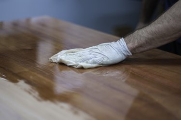 Finishing and French Polishing Wood, Timber, Furniture by Hand