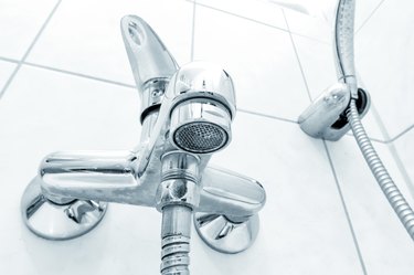 Bath shower mixer tap