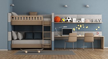 Teen room with bunk bed
