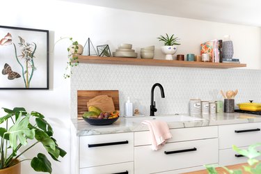 black-and-white kitchen makeover