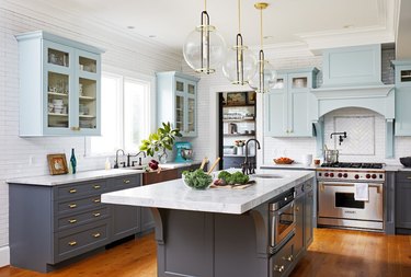 11 Appliance Colors That Go With White Cabinets