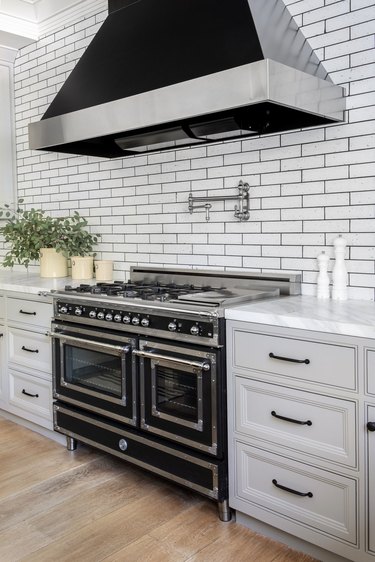 Stove and Oven Ideas and Inspiration | Hunker