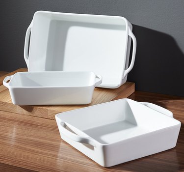 White baking dishes. small stove size