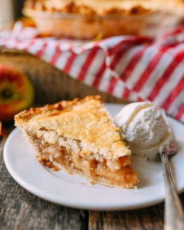 The Woks of Life Flakey Apple Pie