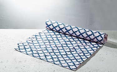 blue and white pattern table runner