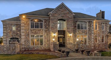 1 Rivers Edge Dr christmas mansion exterior
