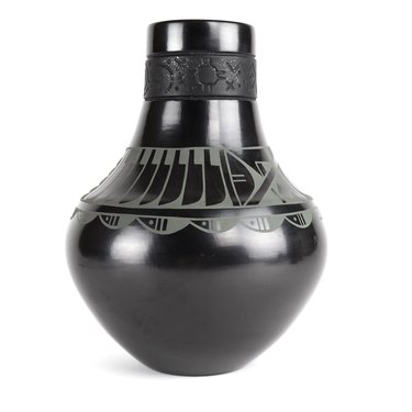 black vase