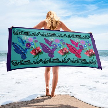 Kiera Lasiloo Floral Hummingbird Towel