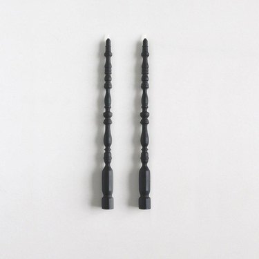 Taper candles spindle leg