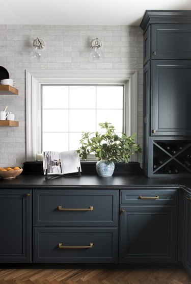 Soapstone vs. Granite Countertops: Pros and Cons Explained | Hunker