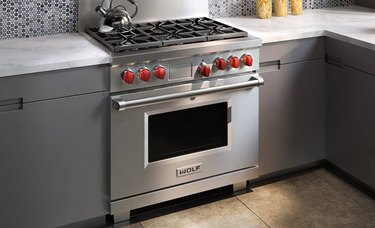 Wolf stove in gray kitchen