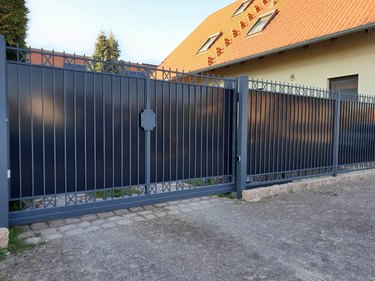 Garden fence gate for protection in front of the house