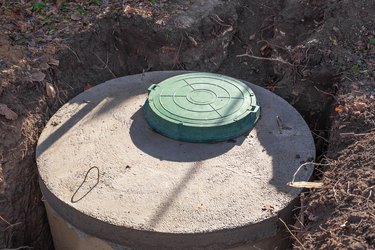 Septic Tank Replacement Lid - Concrete | Roswell Concrete