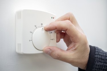 Central Heating thermostat control adjustment saving energy