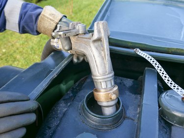 How to Clean a Fuel Tank