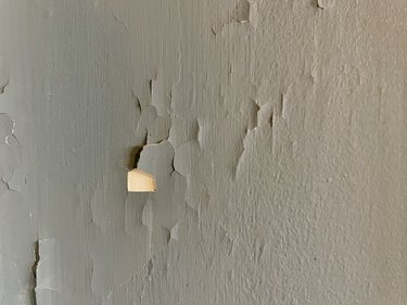 flaking lead based paint - home renovation - lead abatement