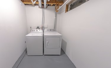 A laundry and a dryer high efficiency machines