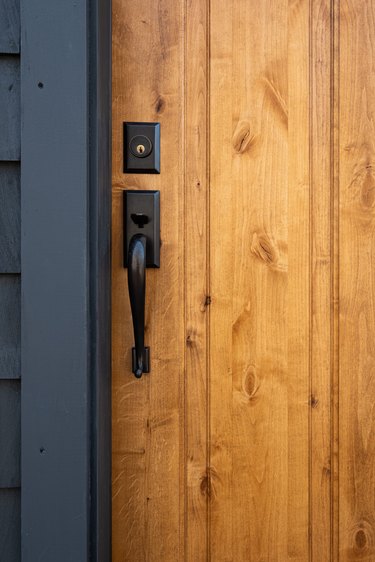 What Hardware Do I Need for My Front Door? | Hunker