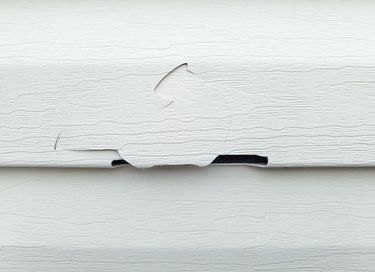 How to Repair Vinyl Siding