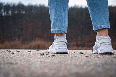 How to clean hot sale all white air max