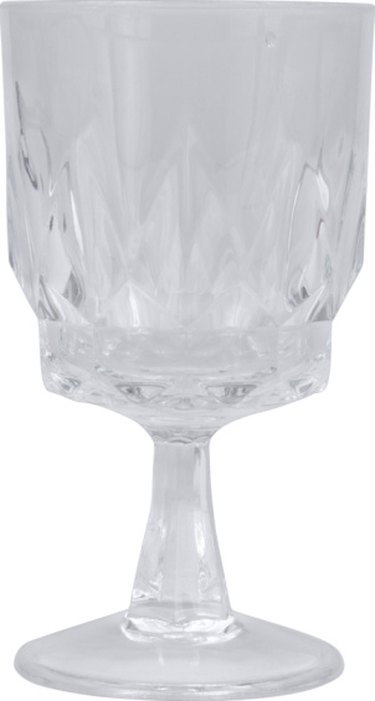 Why Soak New Crystal Glasses in Vinegar & Water?