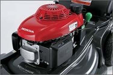 How to Change Oil on a Honda Lawnmower Motor Hunker