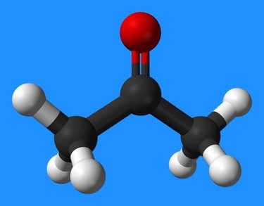 How Does Acetone Remove Paint Hunker   Acetone Remove Paint 2.1 800x800 