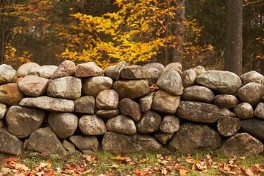 Build a Dry-Stacked Stone Retaining Wall - FineGardening