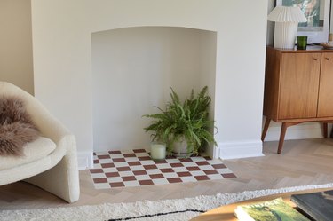Red and white tiled fireplace hearth