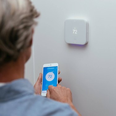 vivint customer and thermostat