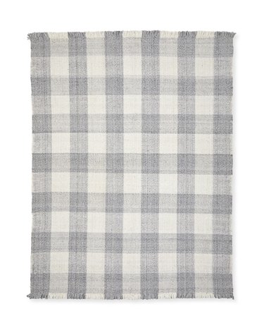 white and gray gingham rug
