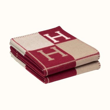 hermes blanket dupe with red and tan pattern