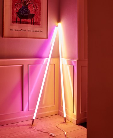 neon room idea with light tubes in the corner