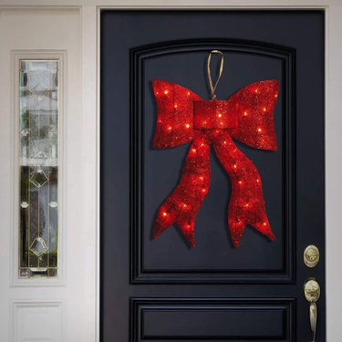 ideas for Christmas lights outdoors red bows
