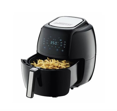 airfryer with fries in it