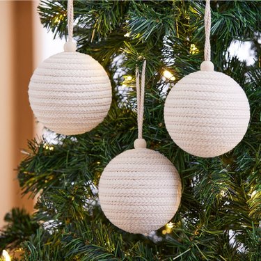 Rope Ball Ornament