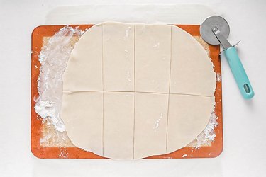 Slice the pie dough into eight pieces