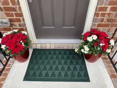 green christmas rug