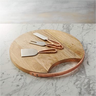 Beck Cheese Board And 3 Copper Cheese Knives Set