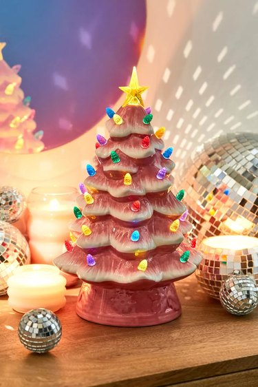 Nostalgic Christmas Tree Light