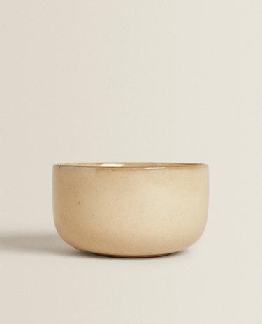 beige stoneware bowl