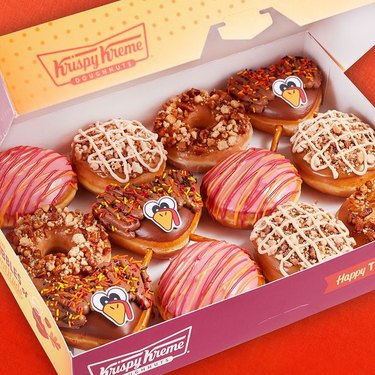 krispy kreme thanksgiving donuts with cranberry orange flavor