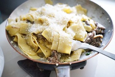 Short rib pappardelle by Rōze Traore