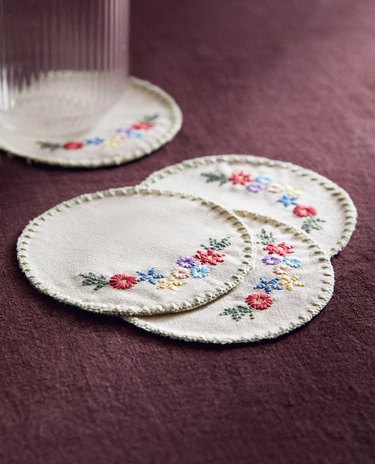 Zara embroidered coaster set